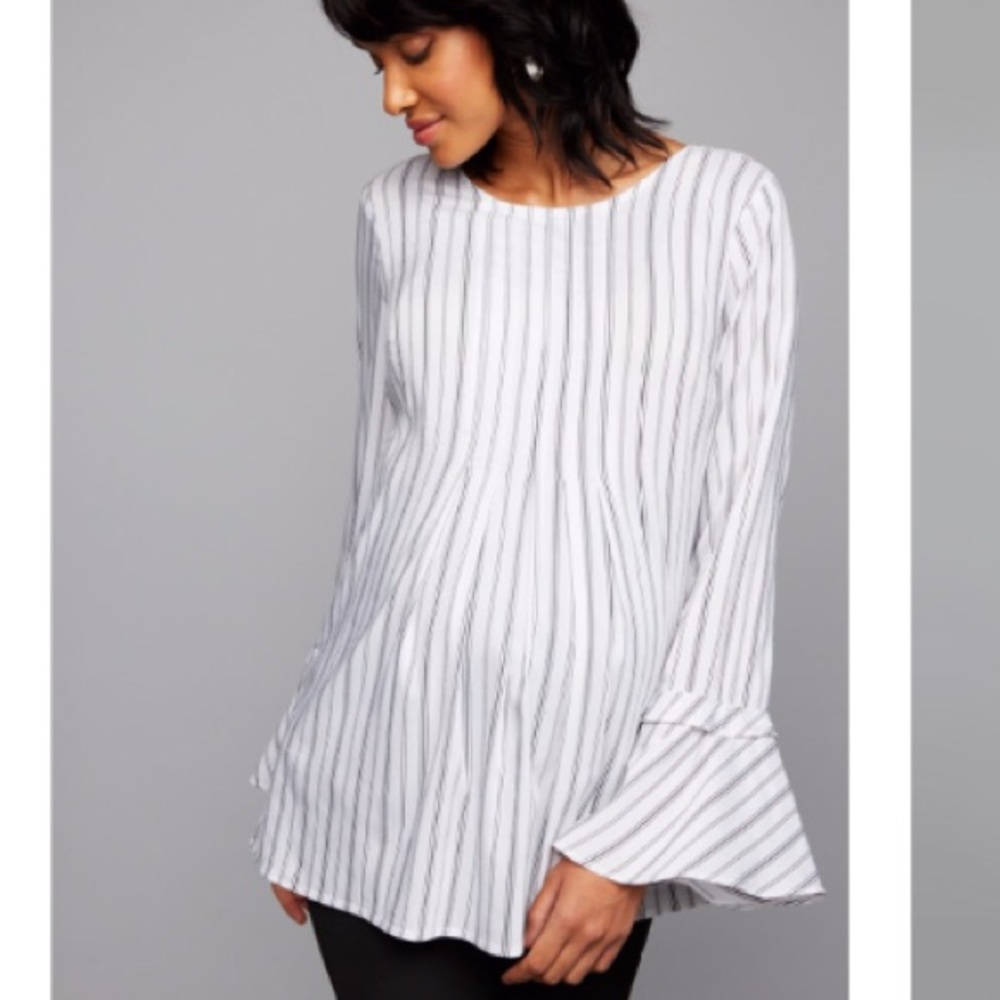 Pea in the Pod•Bell Sleeve Maternity Top🎉HP🎉 - Picture 2 of 12